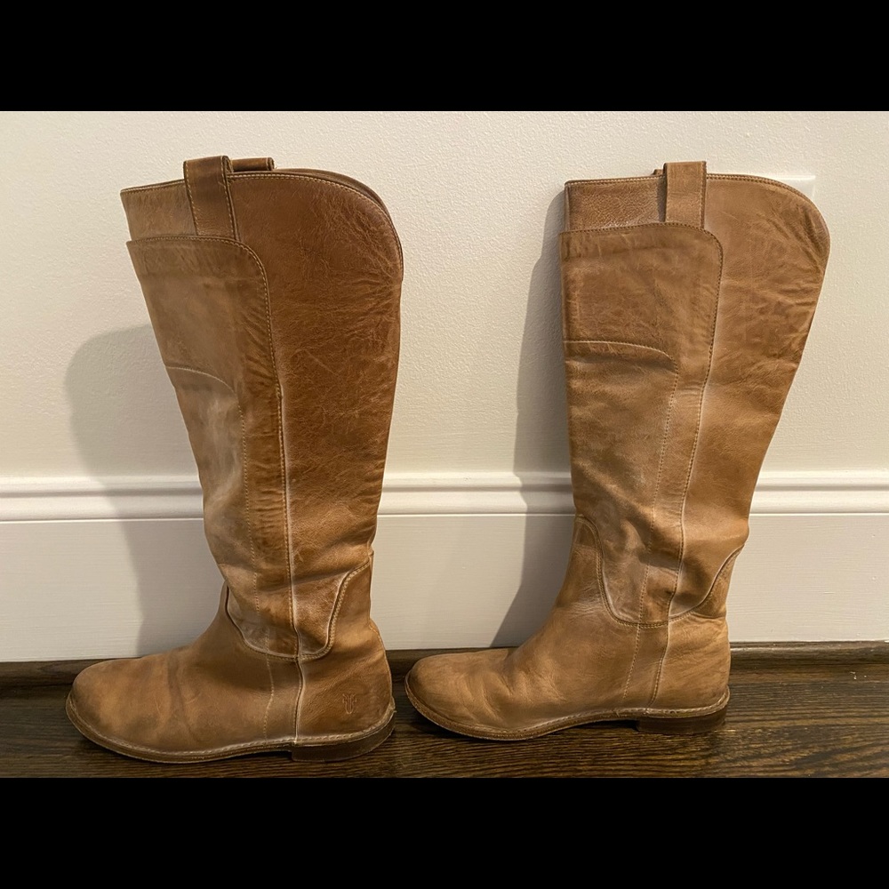Frye Paige Tall Riding Boot; size 8.5; tan